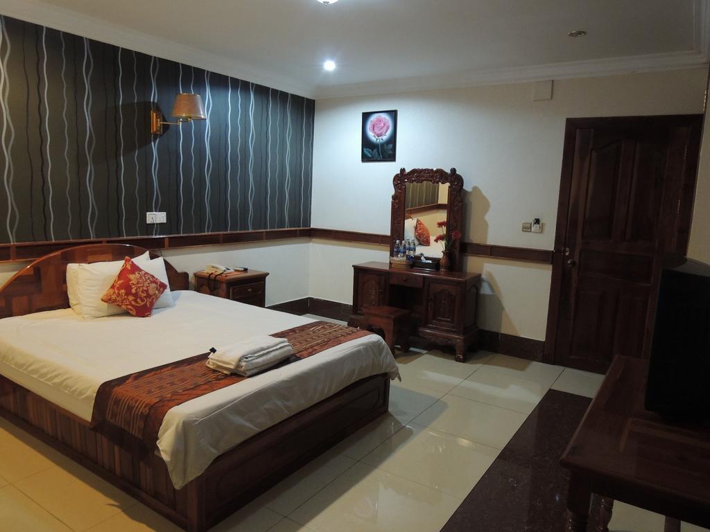 Ly Cheu Hotel Kratie Room photo