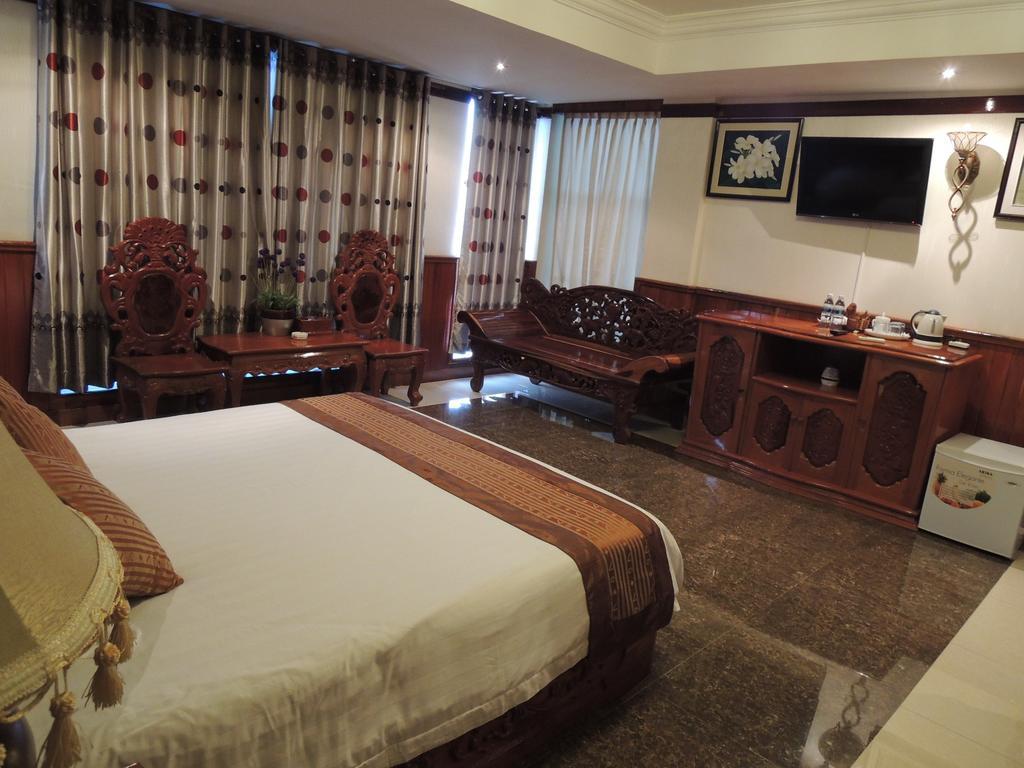 Ly Cheu Hotel Kratie Room photo